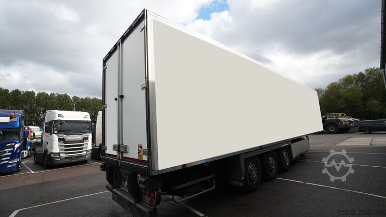 Μεταφορά σε ψύξη/κατάψυξη Chereau 3 axle frigo trailer