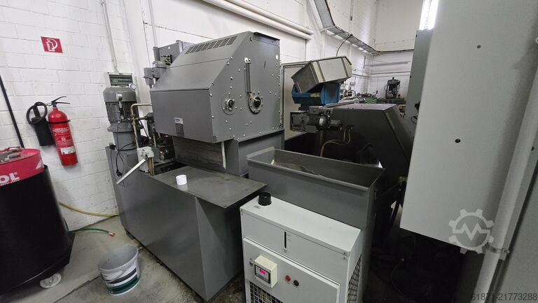 5-axis machining center HERMLE Hermle C40U