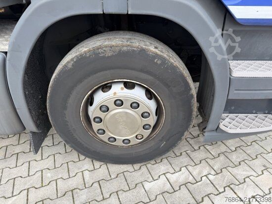 Camion e rimorchio SCANIA P380   EURO 5 DAZU SCHEUWIMMER FT1119 ZENTRALACHSANHäNGER