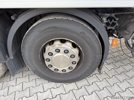 Camion e rimorchio SCANIA P380   EURO 5 DAZU SCHEUWIMMER FT1119 ZENTRALACHSANHäNGER