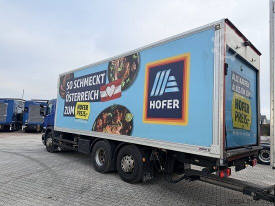 Camion e rimorchio SCANIA P380   EURO 5 DAZU SCHEUWIMMER FT1119 ZENTRALACHSANHäNGER