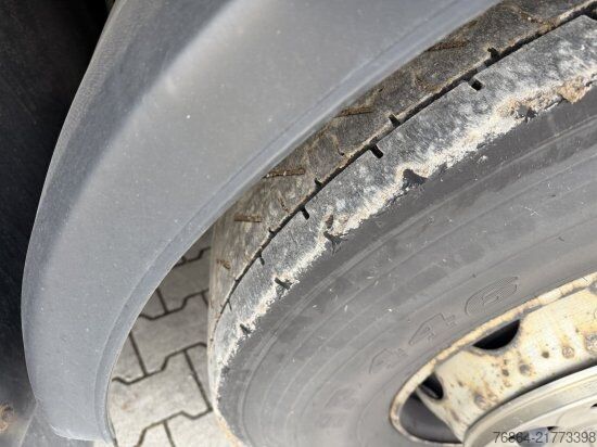 Camion e rimorchio SCANIA P380   EURO 5 DAZU SCHEUWIMMER FT1119 ZENTRALACHSANHäNGER