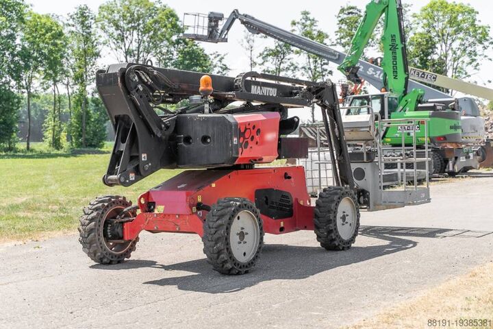 Gelenkteleskoparbeitsbühne Manitou ManGo 12