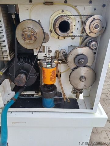 Leit-/Zugspindeldrehmaschine Colchester Triumph 2500