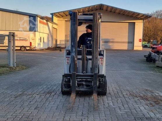 Elektrický 3kolový vysokozdvižný vozík Still RX20-18