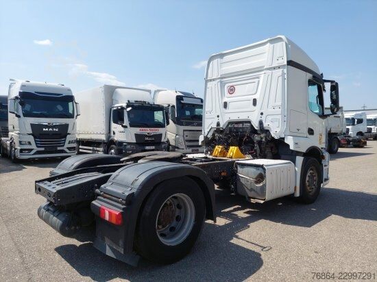 Standaard trekker MERCEDES-BENZ ACTROS 1840, MP4