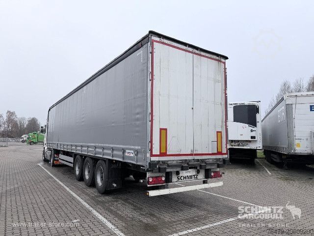 Otvorena poluprikolica sa ceradom Schmitz Cargobull Curtainsider Standard
