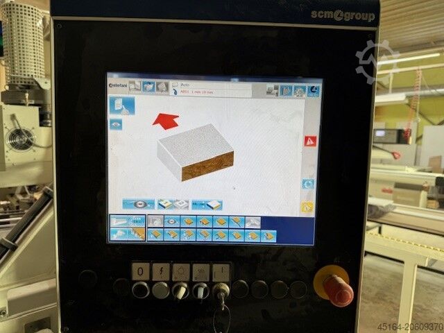 Kantenanleimmaschine mit Fügen Stefani Solution XD