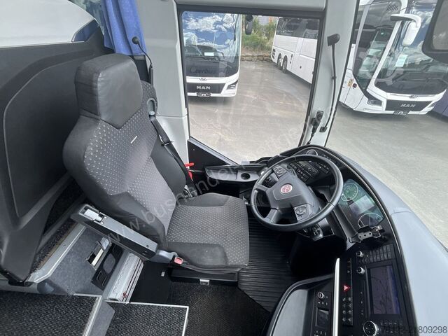 Autobus za međugradski prevoz Setra S 517 HDH