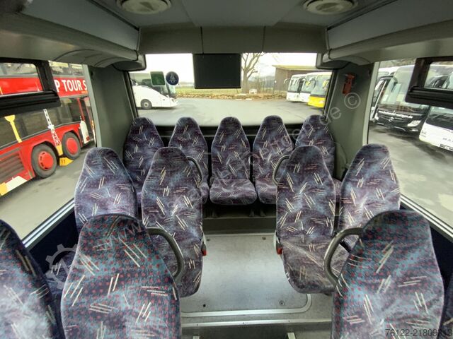 Intercitybusz Setra S 415 UL