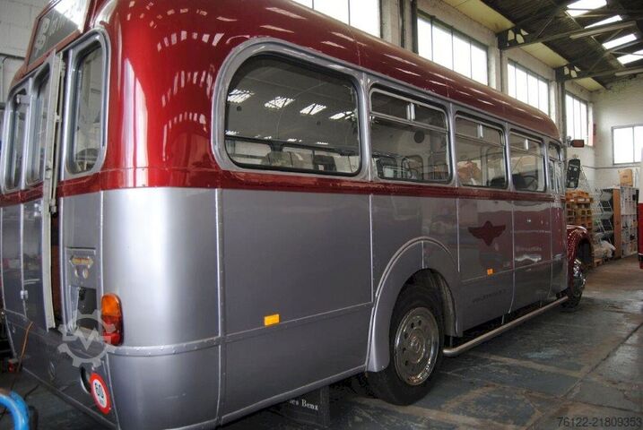 Intercitybusz  MXX 310