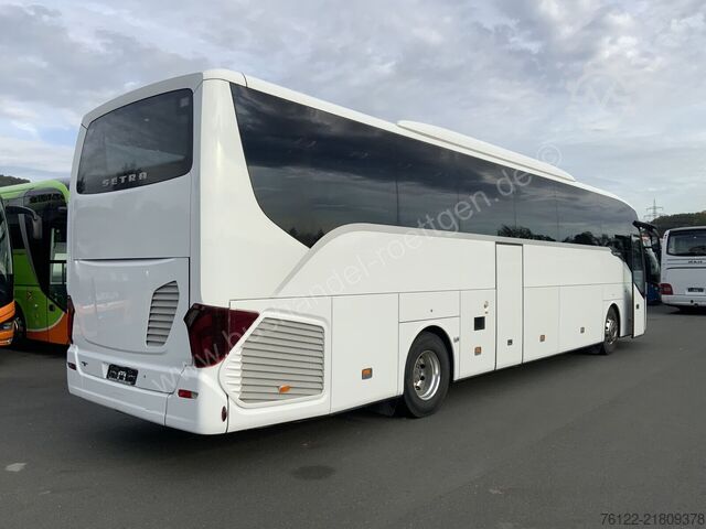 Távolsági autóbusz Setra S 516 HD