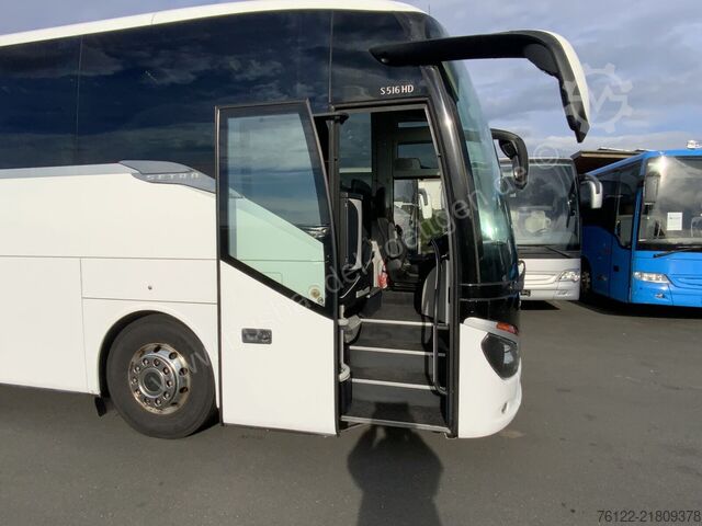 Távolsági autóbusz Setra S 516 HD
