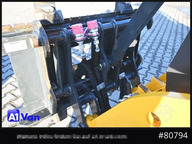 Aangepaste bestelwagen SCHAEFFER Schäffer 2445S Hoflader, Gabel, 127 Bstd.