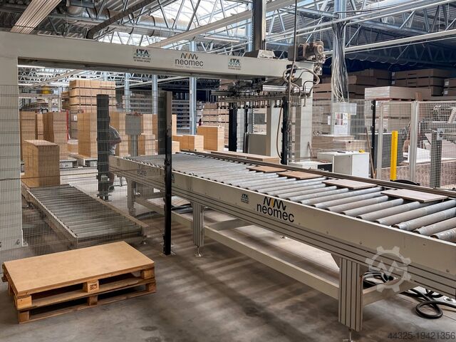 Kenar bantlama ve işleme hattı SCM EVOLUTION C