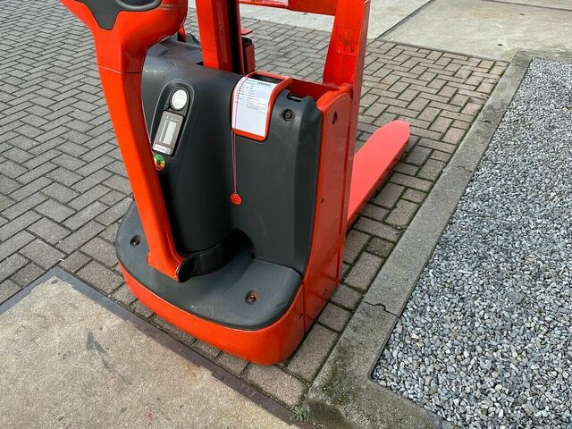 VS-22495 Kompaktni DUO električni paletar Linde 1010 mm LINDE tL16/1152-00