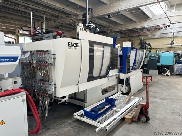 Spritzgießmaschine Engel Victory 200H/60W/180 combi