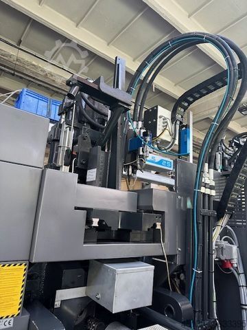 Formsprutningsmaskin Engel Victory 330H/80V/160 combi Ecodrive