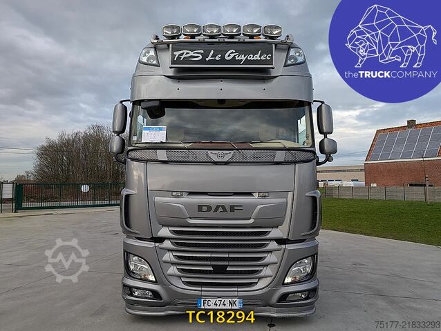 Estándar-SZM DAF XF 105 530