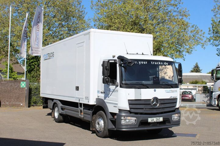 Vrachtwagen met bakwagen Mercedes-Benz Atego  1324 E6 Koffer Ladungssicherung Klima LBW