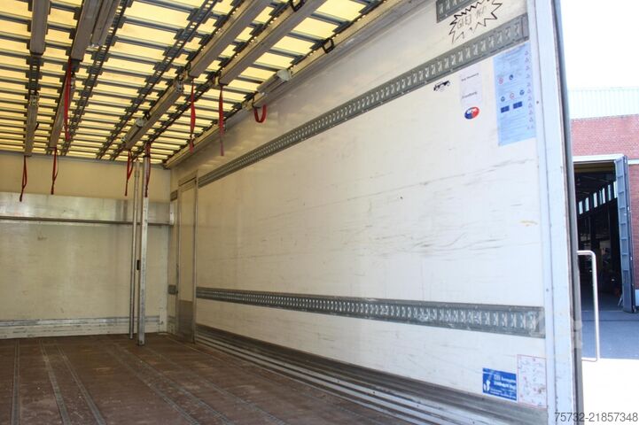 Vrachtwagen met bakwagen Mercedes-Benz Atego  1324 E6 Koffer Ladungssicherung Klima LBW