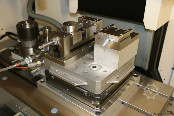 Centro de usinagem vertical FANUC ROBODRILL A-T 21 IEL