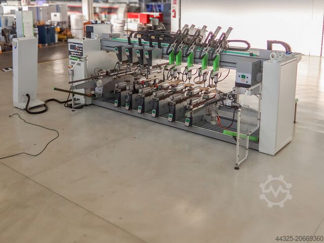 Máquina de perfuração contínua BIESSE TECHNO FDT