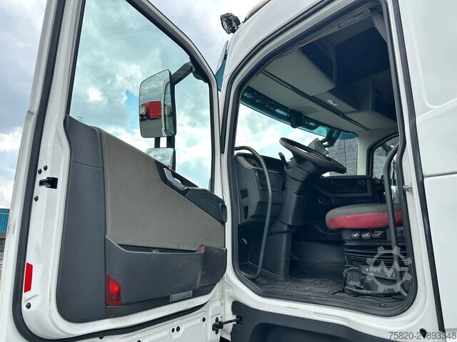 Vrachtwagen met kraan Volvo FH 8X4 BAKWAGEN MET FASSI F1150RA.2.28 XHE-DYNA...