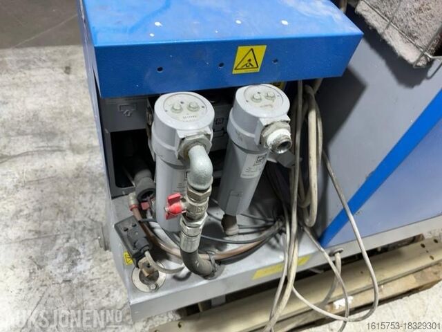 Schroefcompressor met droger Mark MSA 7.5 kW