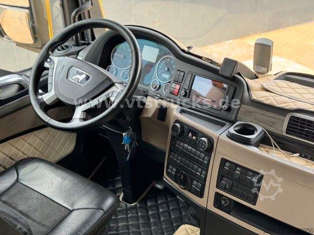 Kamyon üzerine monteli vinç MAN TGX 26.500 Retarder Hiab 177 K Ladekran