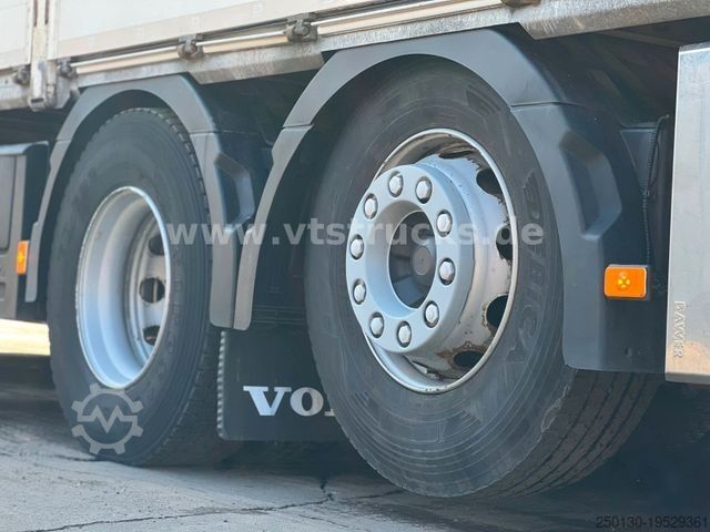 Flatbed truck VOLVO FH 420 6x2 Pritsche+HIAB Ladekran Lenk-/Lift EU6