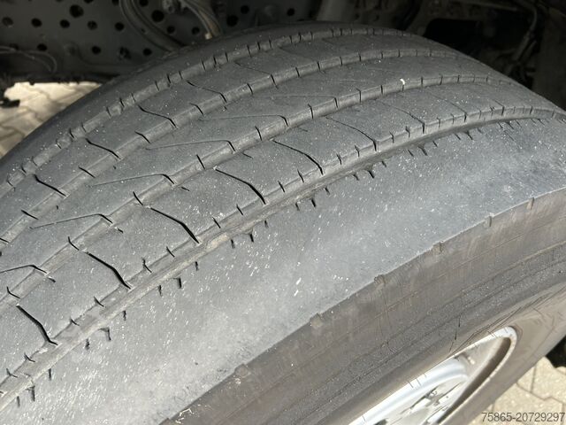 Standard-SZM Mercedes-Benz Actros 1845 Gigaspace / Tacho V2 / PTO - Hydrau...