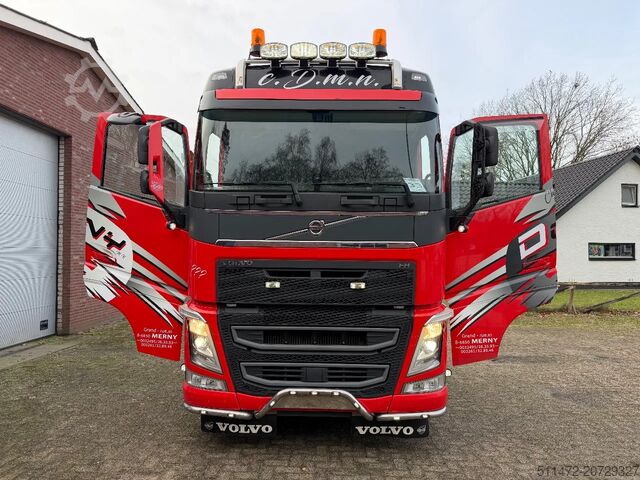 Standaard-SZM Volvo FH 540 / 6X4 / Retarder / Lift-Axle / 2 Tanks