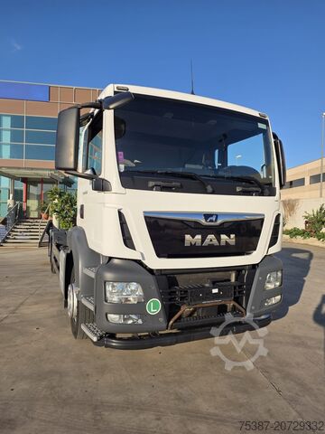 Kamyon şasisi MAN TGS 26.360