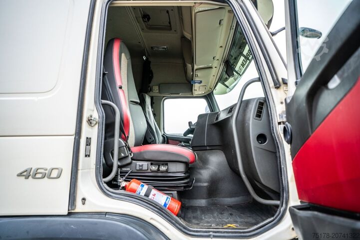 Standard tractor VOLVO FMX 460 GLOB + HYDR