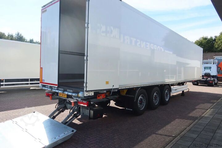 Koffer Wielton 3 Asser. Gesloten met Dhollandia klep 2500 kg L...
