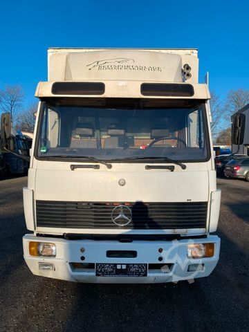 Livestock transporter MERCEDES-BENZ 814 4 Pferde