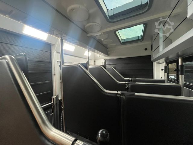 Kreaturvogn MERCEDES-BENZ 2653 STX 5 Pferde DOP. POP-OUT+POP-UP EXKLUSIVE