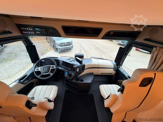 Cattle truck MERCEDES-BENZ 2653 STX 5 Pferde DOP. POP-OUT+POP-UP  EXKLUSIVE