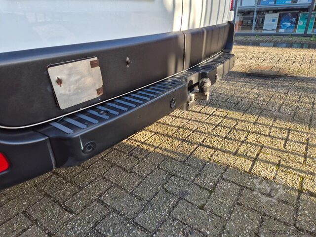 Dobozos kisteherautó Renault Master L3H2 2.3 DCI 150 PK EURO 6