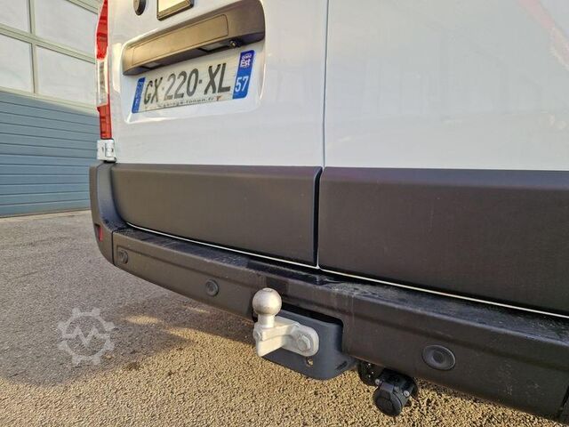 Van Renault Master