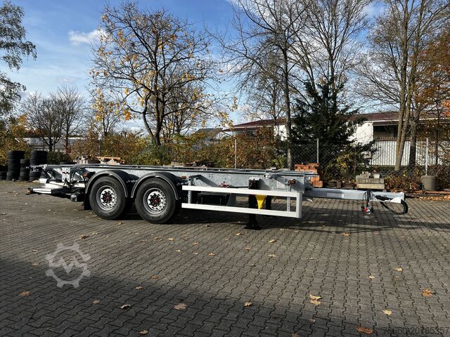 Rimorchio con telaio Möslein BDF Tandem- BDF- Wechselanhänger mit Ladebordwand