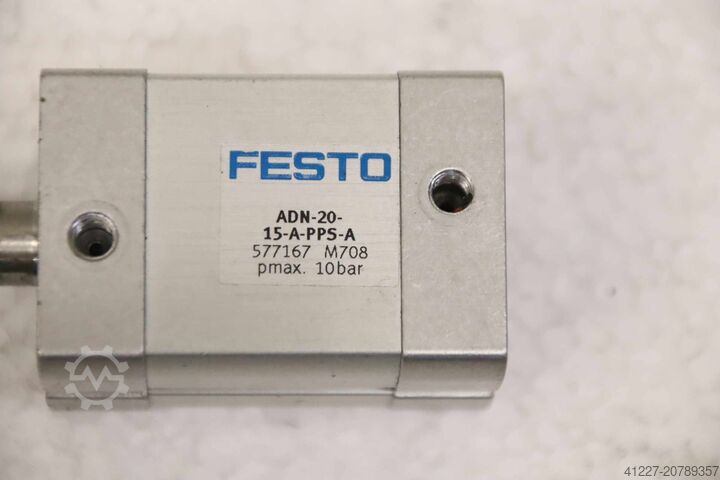 Siłownik kompaktowy Festo ADN-20-15-A-PPS-A Hub 15 mm
