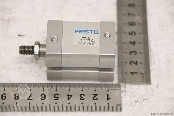 Siłownik kompaktowy Festo ADN-20-15-A-PPS-A Hub 15 mm