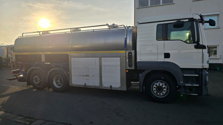 Tanker truck MAN TGS 26.400 (6x2) ISOLIERT
