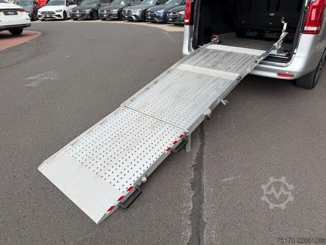 Minibus Mercedes-Benz Vito 116 CDI Tourer 9G Laderampe Stdheiz LED