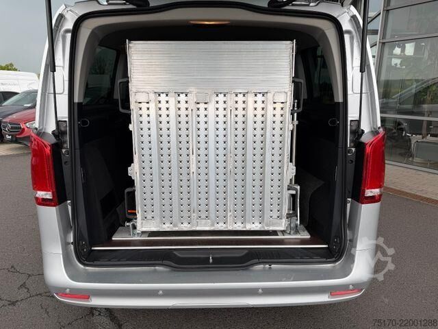 Minibus Mercedes-Benz Vito 116 CDI Tourer 9G Laderampe Stdheiz LED