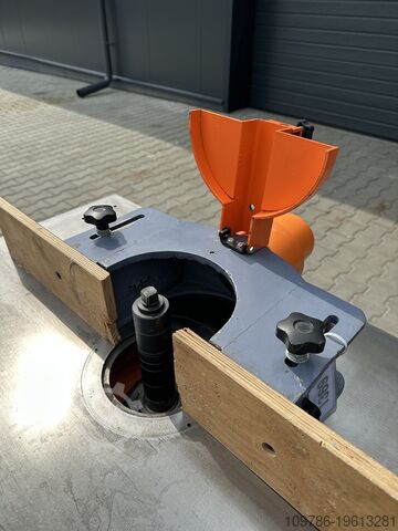 Onderfreesmachine RM Group SM110 RM GROUP SM 110