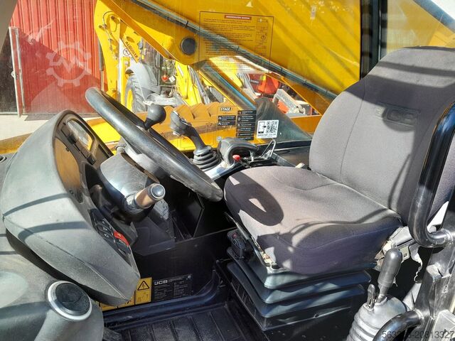 Wózek widłowy teleskopowy JCB 540.180