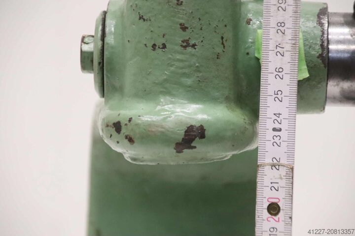 Forgó szegprés, fogasléc prés F.Schröpel Ausladung 125 mm